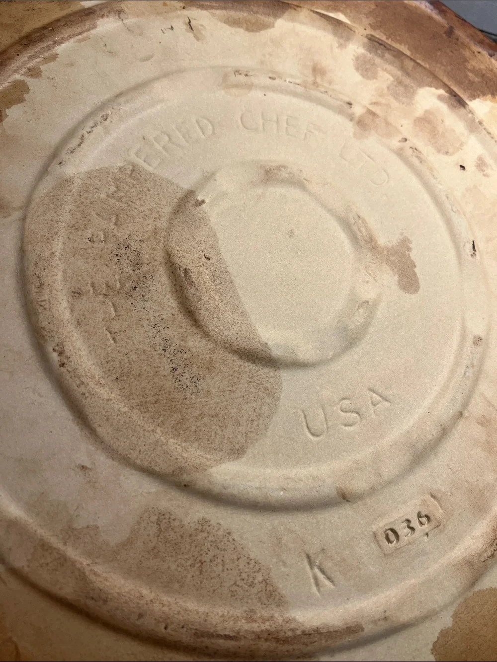 15” PAMPERED CHEF round pizza/baking stone. Pre-seasoned. Appetizers, cookies.